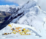 हिमपहिरामा परेका चार जनाको उद्धार, दुईलाई उपचारका लागि काठमाडौं पठाइयो
