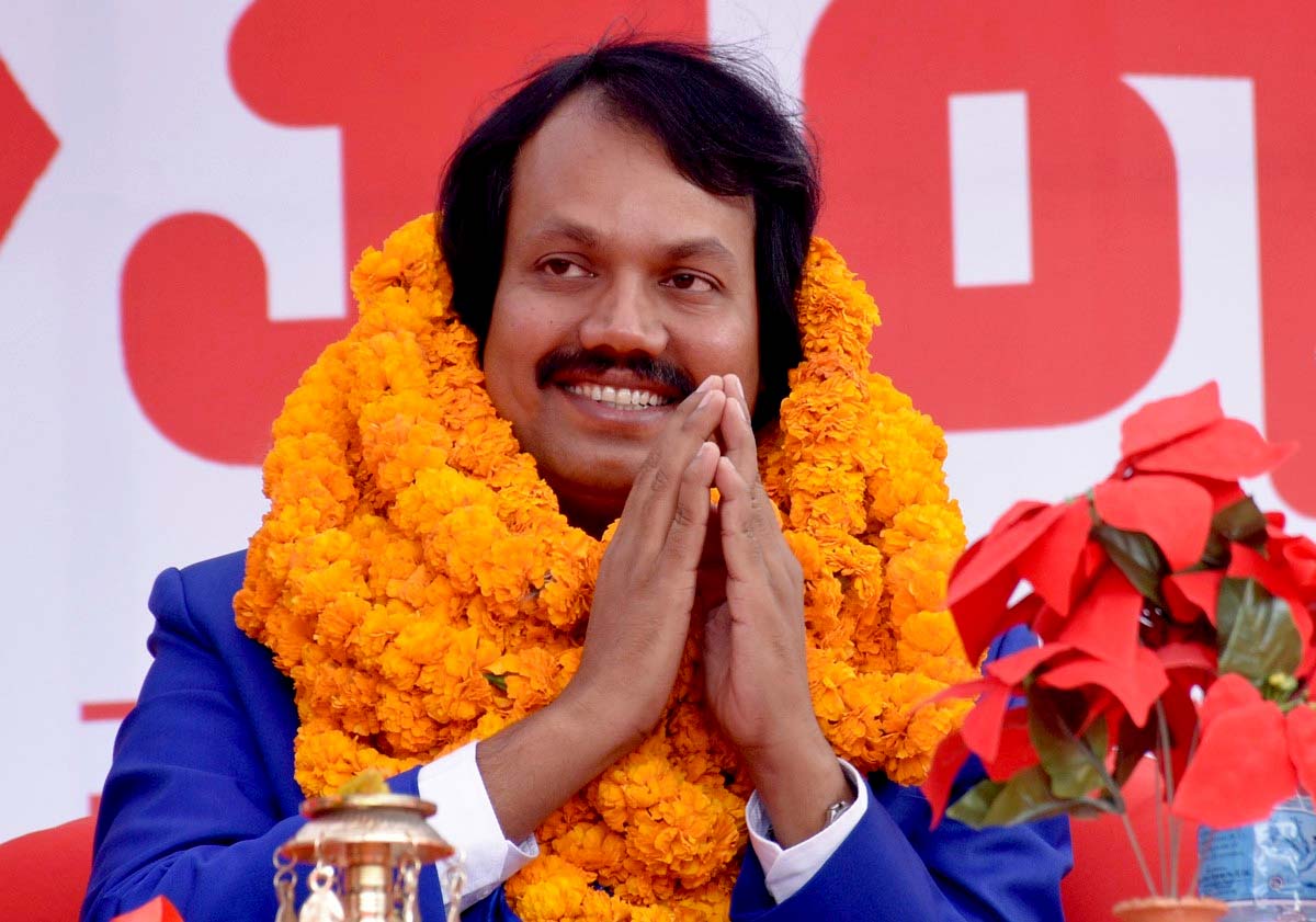 काठमाडौं छिरेपछि सिके राउतको म्याराथन : एक सातामै भेटे सबै शीर्ष नेता
