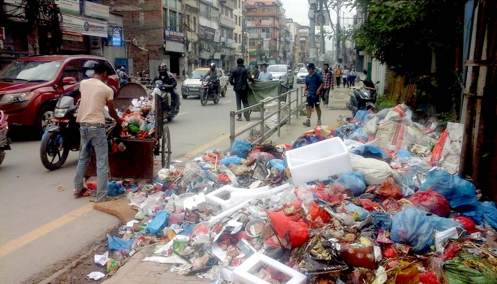 फोहोरबाट ग्यास उत्पादन, पाइपलाइन नहुँदा वितरण हुन सकेन