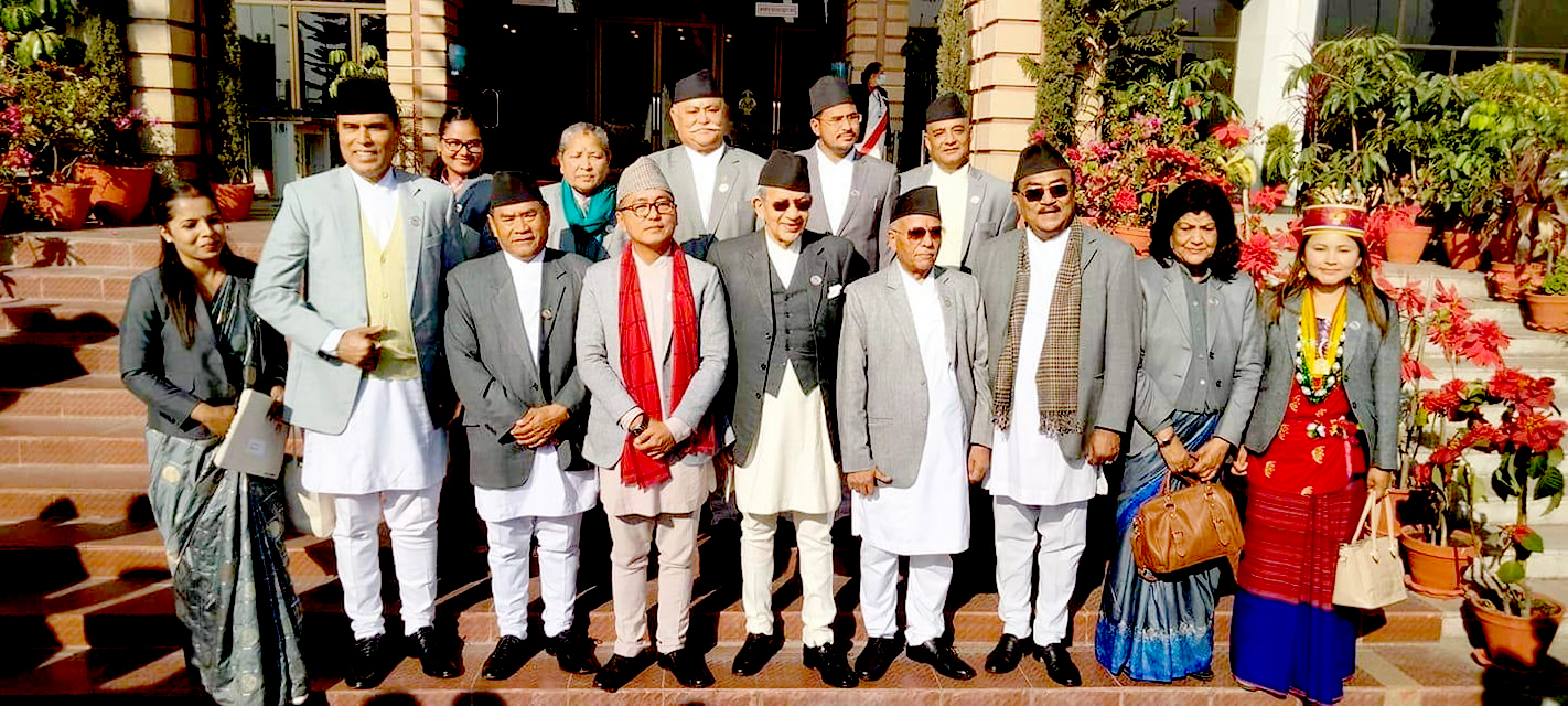राजेन्द्र लिङ्देनको थप शपथ- भ्रष्टाचार गरेर खानु आमाको रगत खानुसरह मानेर काम गर्नेछु