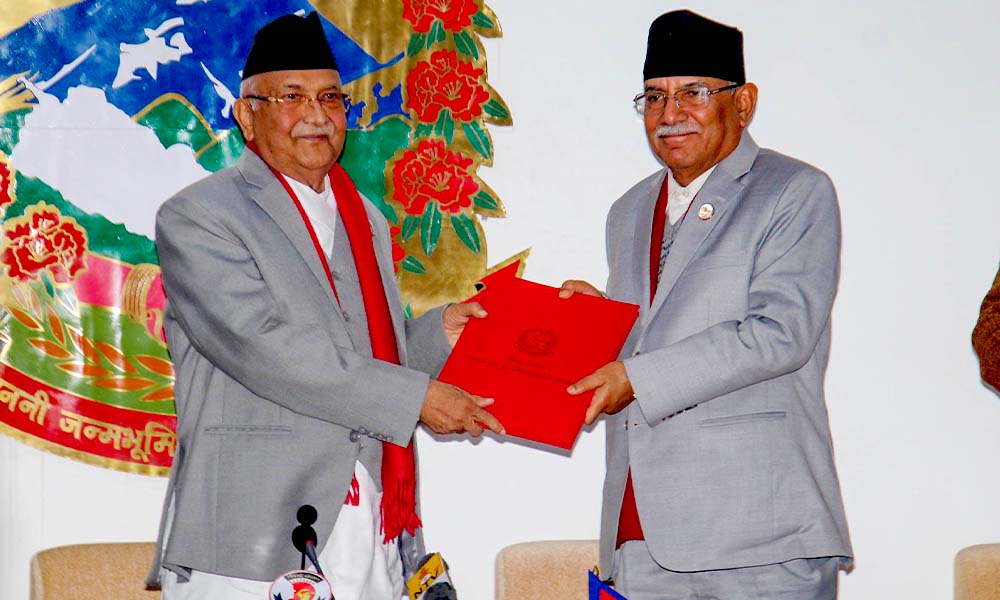 ‘एमालेसँग दुरी बढाउने माओवादी संकेत’