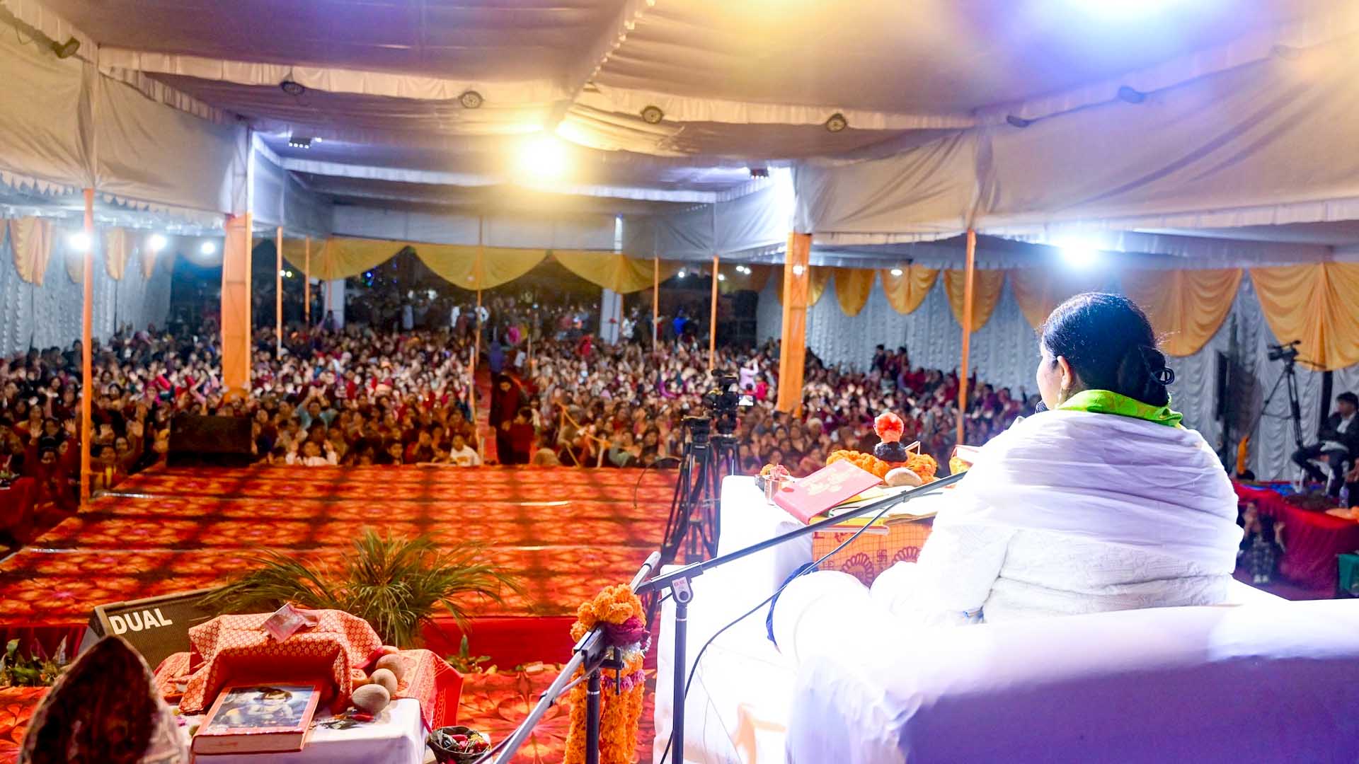 बेनीघाट रोराङको शिक्षाका लागि भिक्षा अभियान : महायज्ञबाट ५ करोड बढि रकम संकलन
